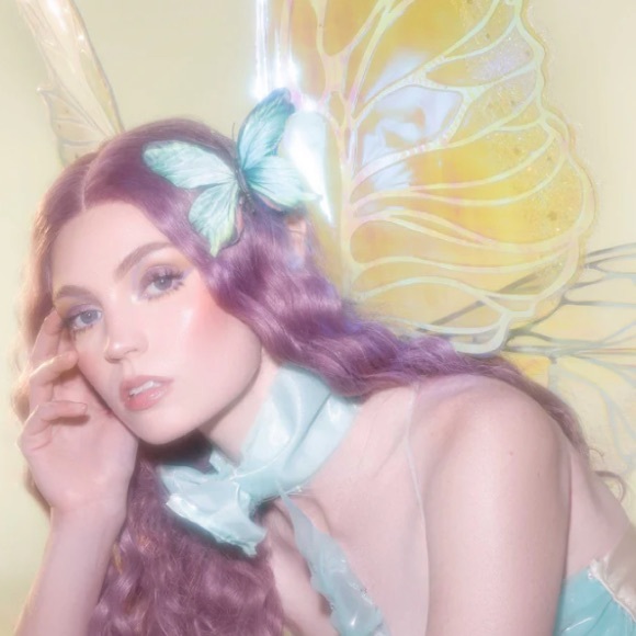 Lunar Beauty Moonshroom Highlighter Palette, 4 shades - Picture 6 of 7